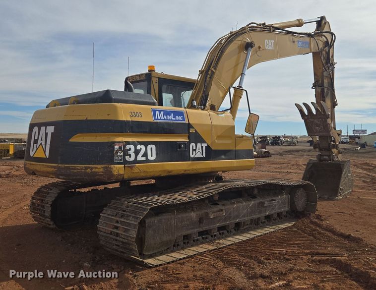 image for item ER5179 1996 Caterpillar 320L excavator