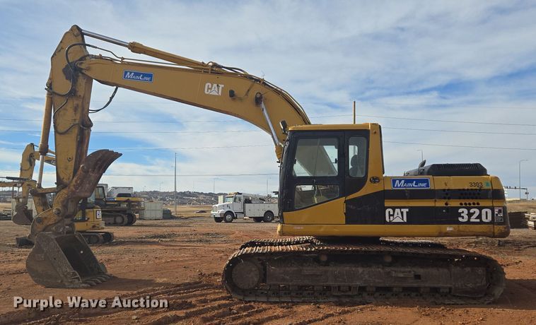 image for item ER5179 1996 Caterpillar 320L excavator