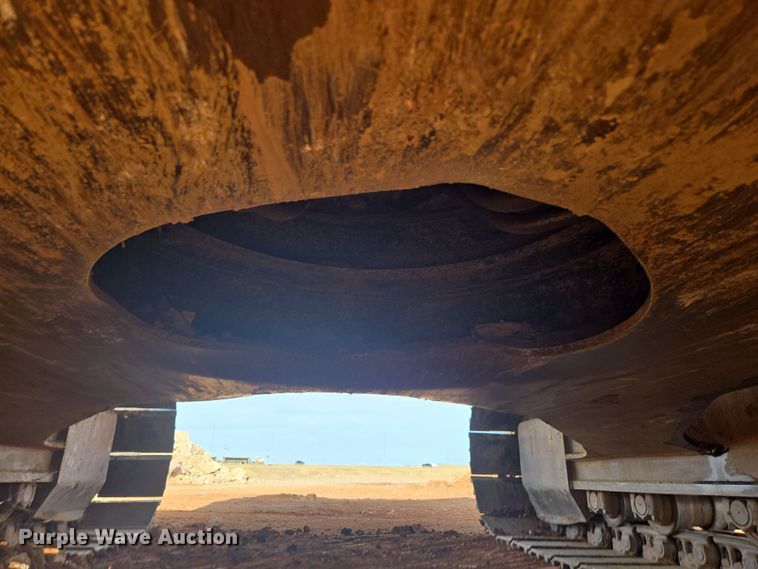 image for item ER5179 1996 Caterpillar 320L excavator