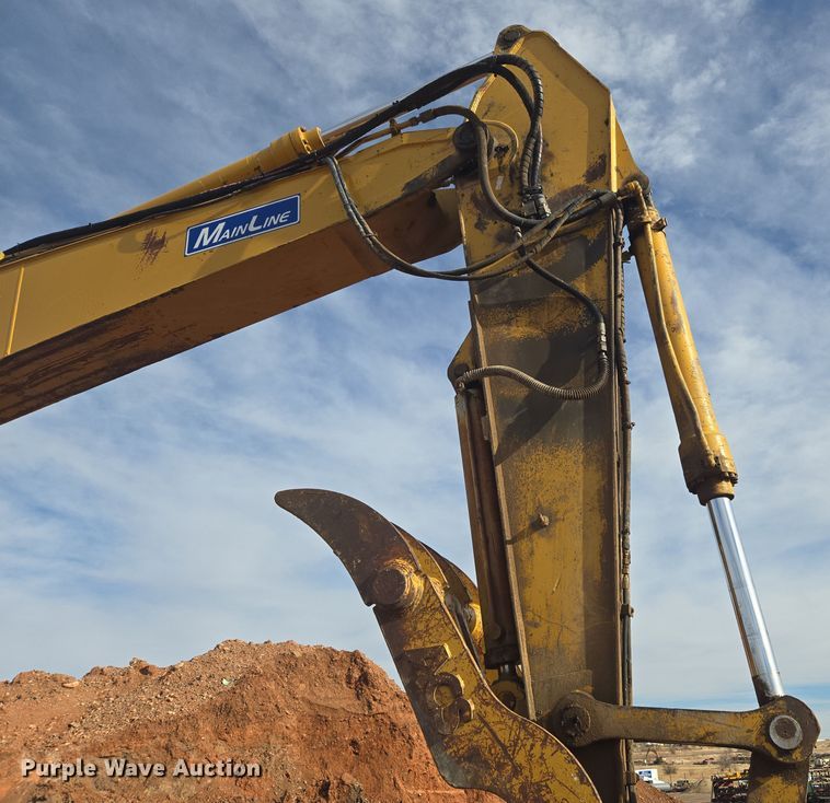 image for item ER5179 1996 Caterpillar 320L excavator