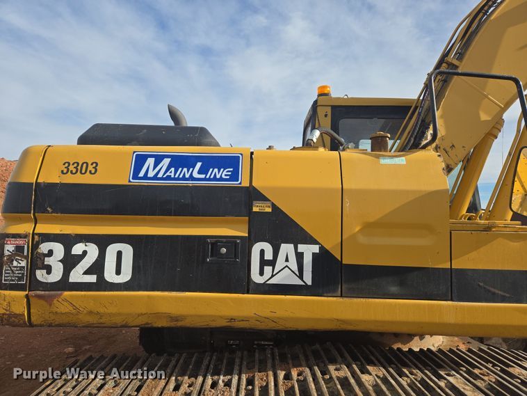 image for item ER5179 1996 Caterpillar 320L excavator