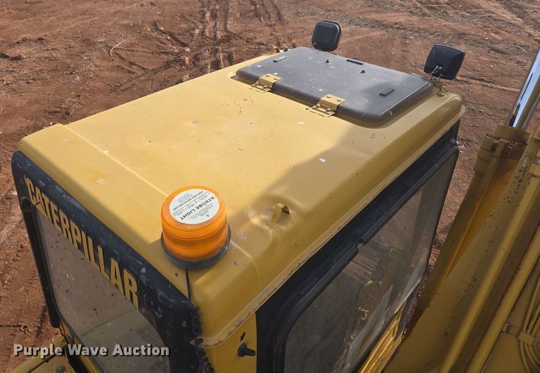 image for item ER5179 1996 Caterpillar 320L excavator