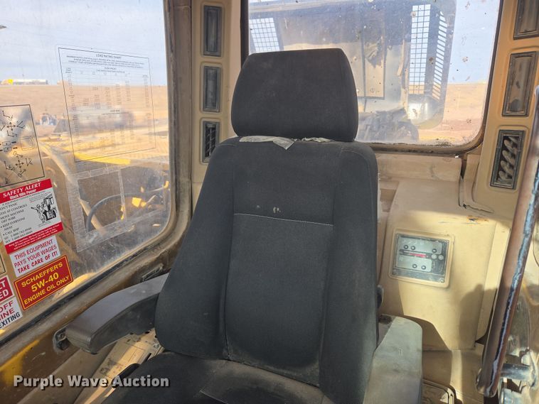 image for item ER5179 1996 Caterpillar 320L excavator