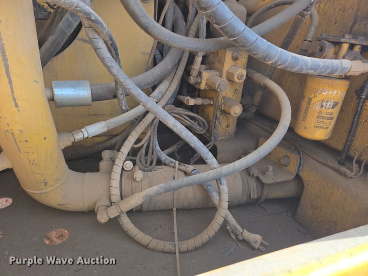 image for item ER5179 1996 Caterpillar 320L excavator