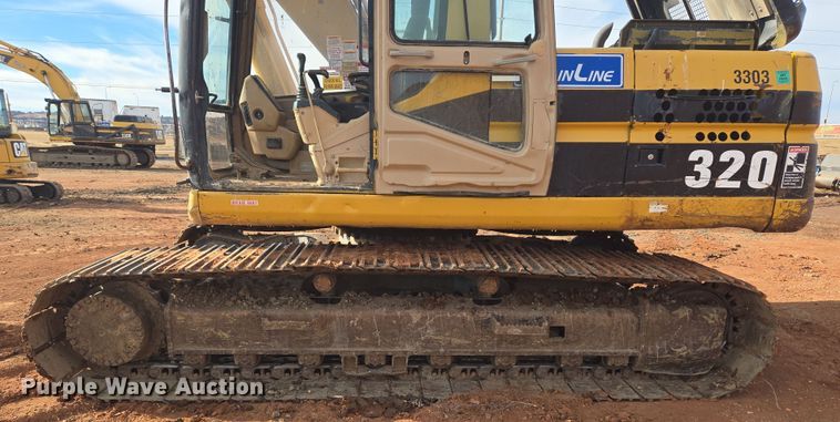 image for item ER5179 1996 Caterpillar 320L excavator