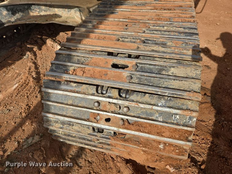 image for item ER5179 1996 Caterpillar 320L excavator