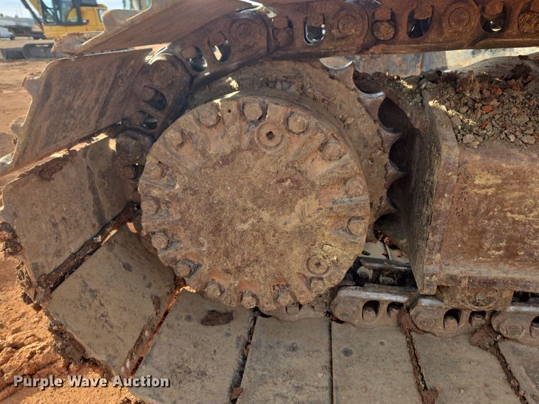 image for item ER5179 1996 Caterpillar 320L excavator