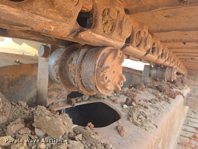 image for item ER5179 1996 Caterpillar 320L excavator