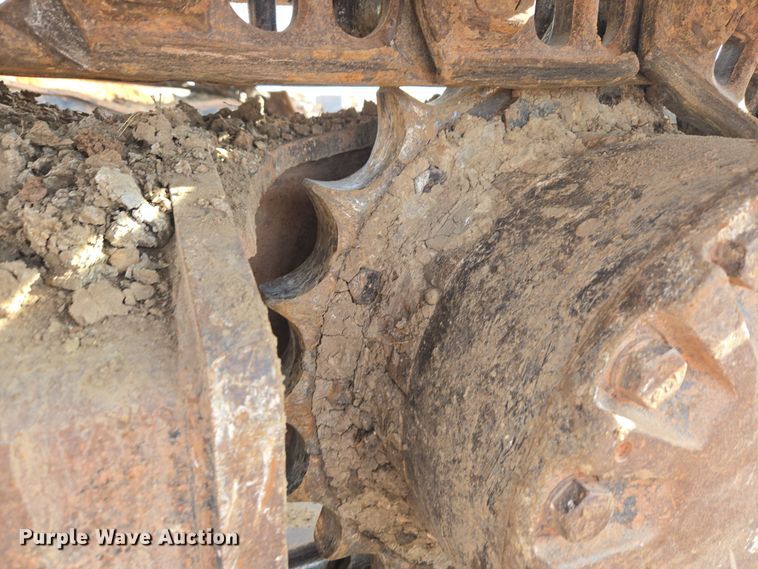 image for item ER5179 1996 Caterpillar 320L excavator