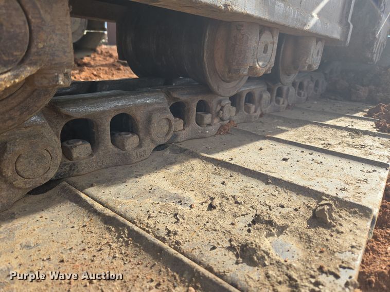 image for item ER5179 1996 Caterpillar 320L excavator