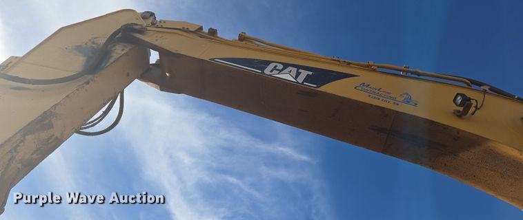 image for item ER5181 1999 Caterpillar 330B L excavator