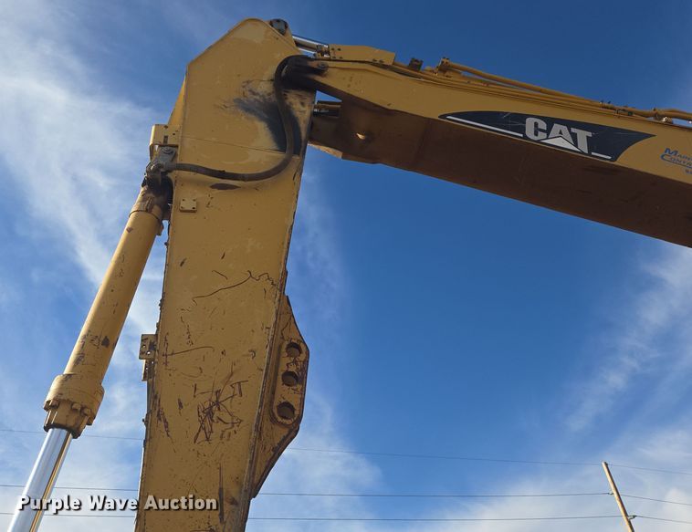 image for item ER5181 1999 Caterpillar 330B L excavator