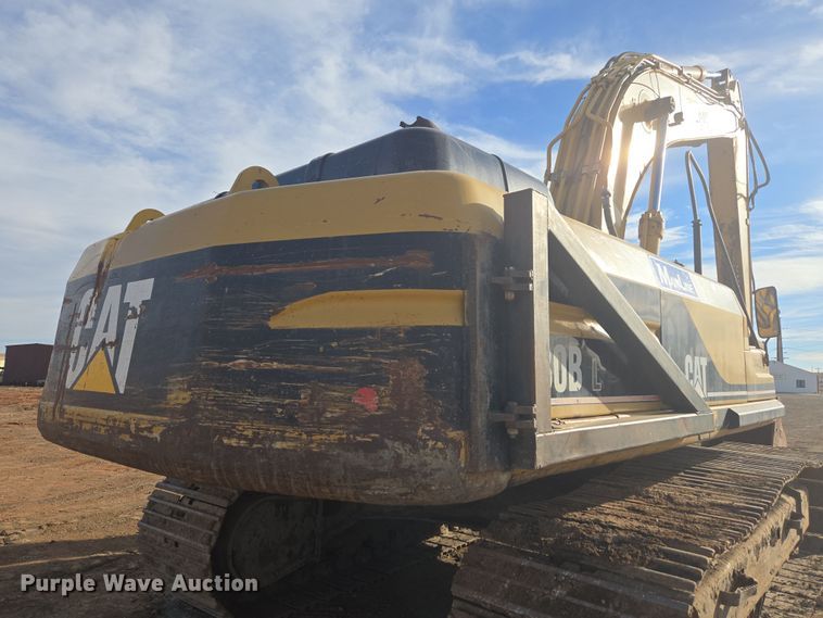 image for item ER5181 1999 Caterpillar 330B L excavator