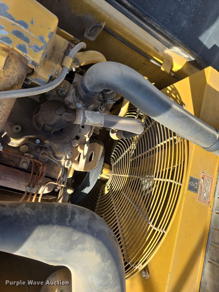 image for item ER5181 1999 Caterpillar 330B L excavator