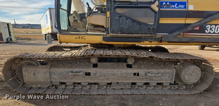 image for item ER5181 1999 Caterpillar 330B L excavator