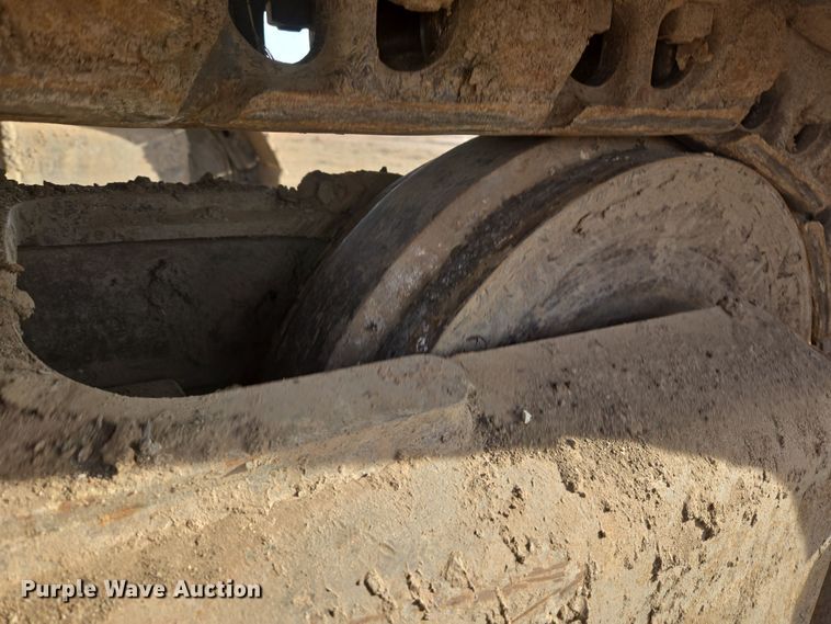 image for item ER5181 1999 Caterpillar 330B L excavator