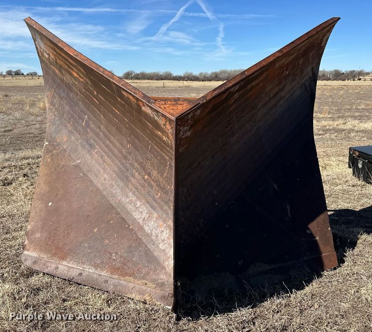 image for item ER8740 Baldwin V-plow