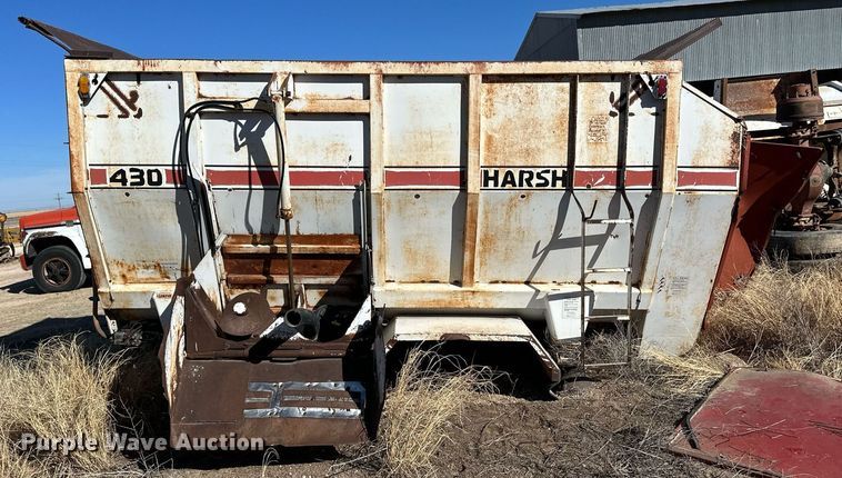 image for item ER8755 Harsh 430 feed mixer
