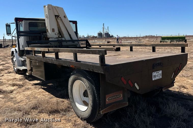 image for item ER8768 1995 Freightliner FL70 crane truck