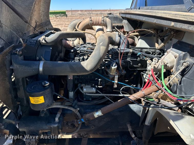 image for item ER8768 1995 Freightliner FL70 crane truck