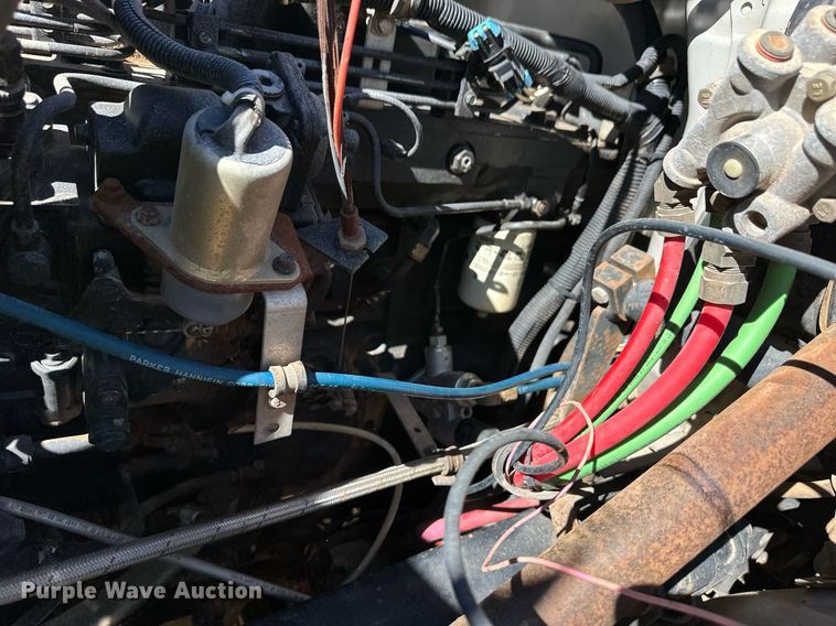 image for item ER8768 1995 Freightliner FL70 crane truck