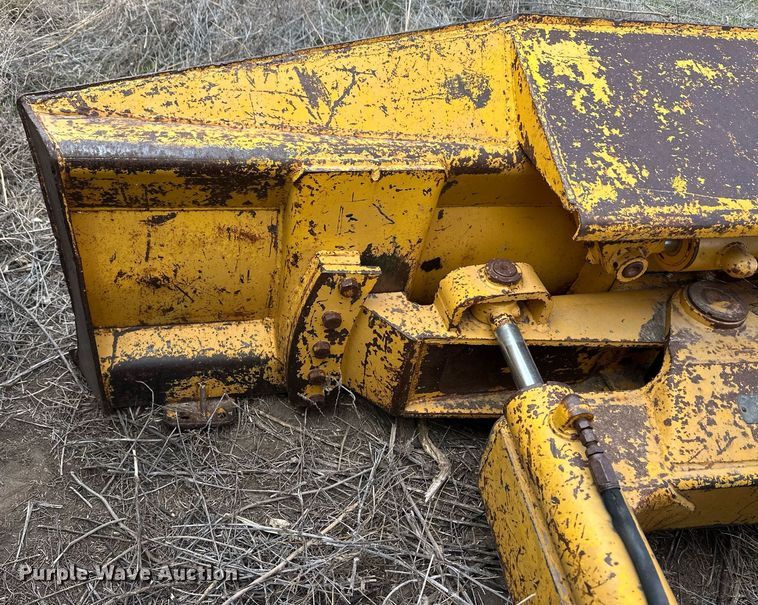 image for item ER8780 John Deere 450 dozer