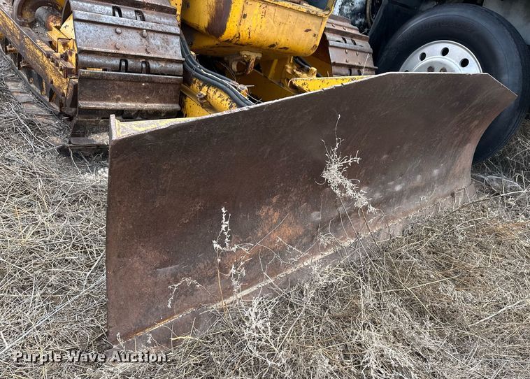 image for item ER8780 John Deere 450 dozer