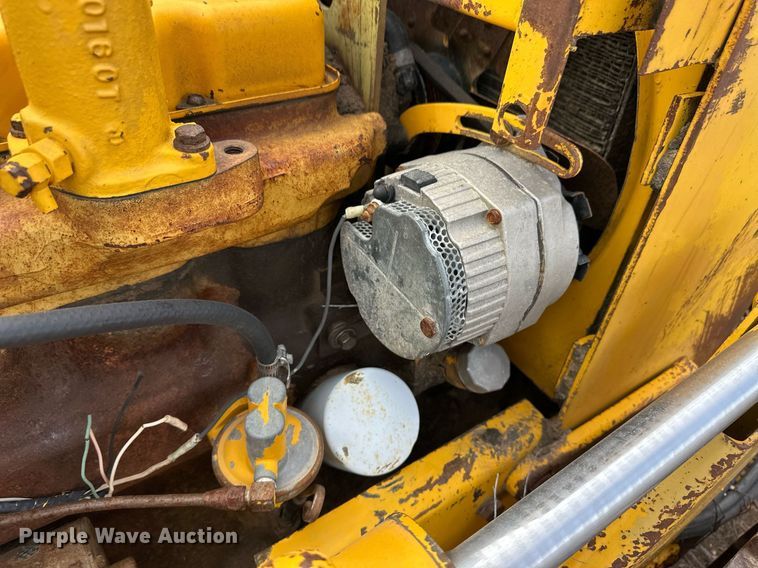 image for item ER8780 John Deere 450 dozer