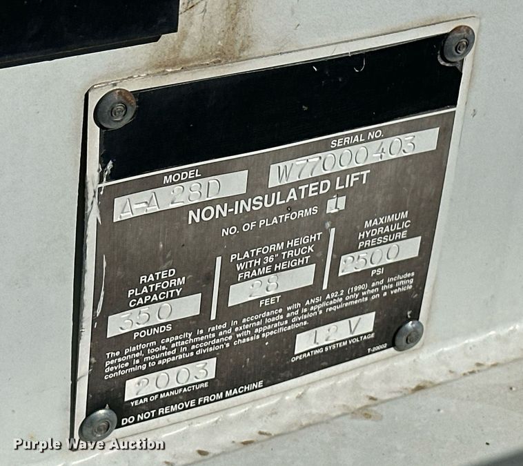 image for item ER8792 2004 Ford F450 Super Duty bucket truck