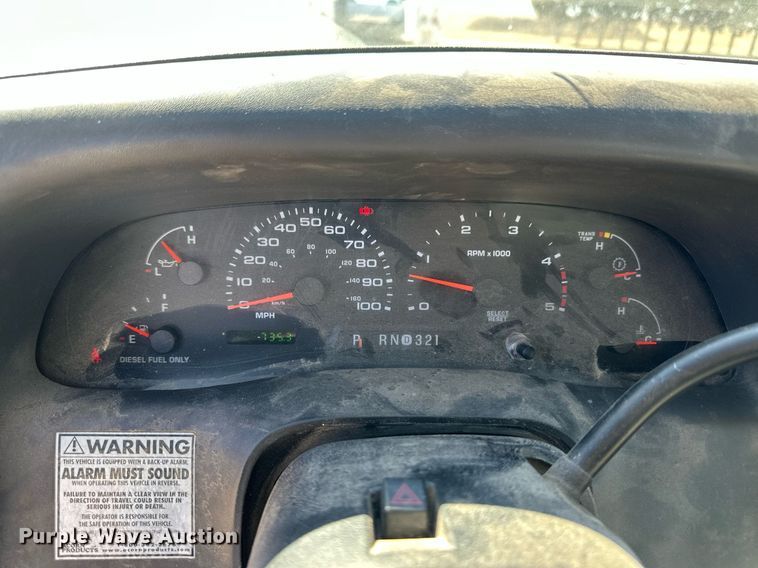 image for item ER8792 2004 Ford F450 Super Duty bucket truck