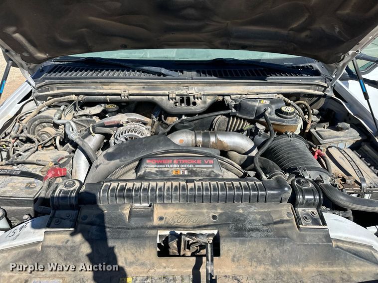 image for item ER8792 2004 Ford F450 Super Duty bucket truck