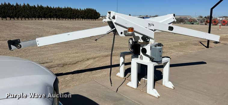 image for item ER8792 2004 Ford F450 Super Duty bucket truck