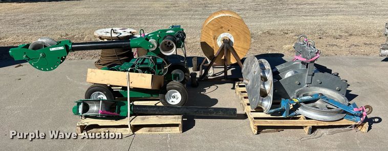 image for item ER8796 Greenlee 6800 Ultra Tugger cable puller