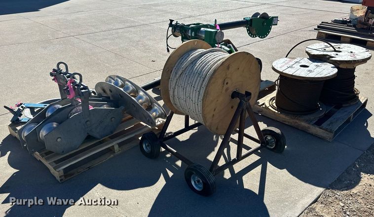 image for item ER8796 Greenlee 6800 Ultra Tugger cable puller