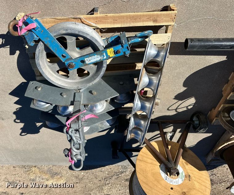 image for item ER8796 Greenlee 6800 Ultra Tugger cable puller