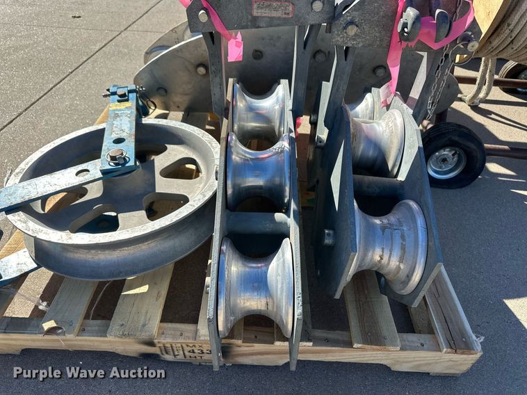 image for item ER8796 Greenlee 6800 Ultra Tugger cable puller