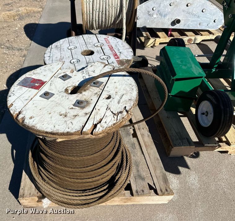 image for item ER8796 Greenlee 6800 Ultra Tugger cable puller