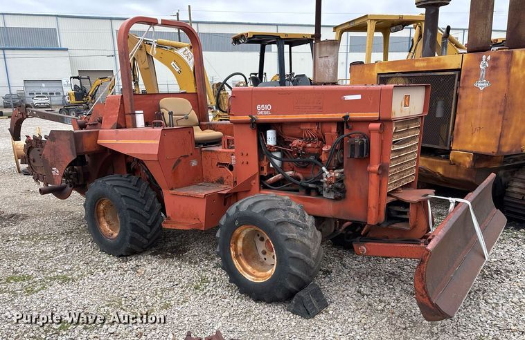 image for item EY9950 1985 Ditch Witch 6510DD trencher