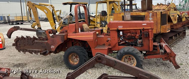 image for item EY9950 1985 Ditch Witch 6510DD trencher