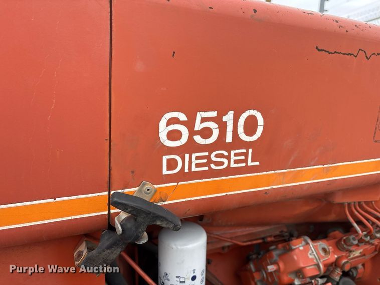 image for item EY9950 1985 Ditch Witch 6510DD trencher