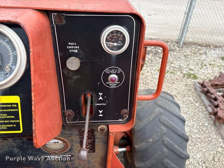 image for item EY9950 1985 Ditch Witch 6510DD trencher