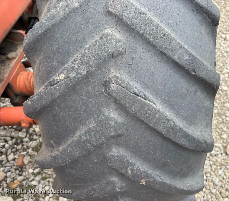 image for item EY9950 1985 Ditch Witch 6510DD trencher