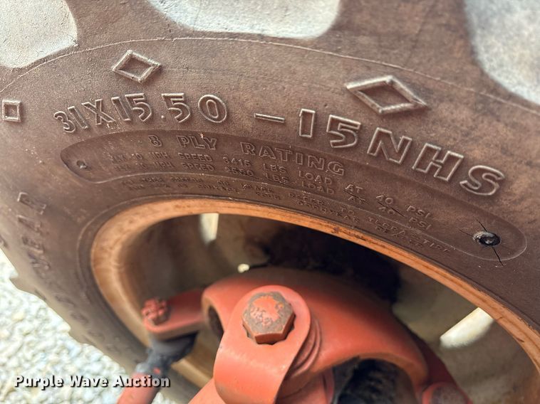 image for item EY9950 1985 Ditch Witch 6510DD trencher