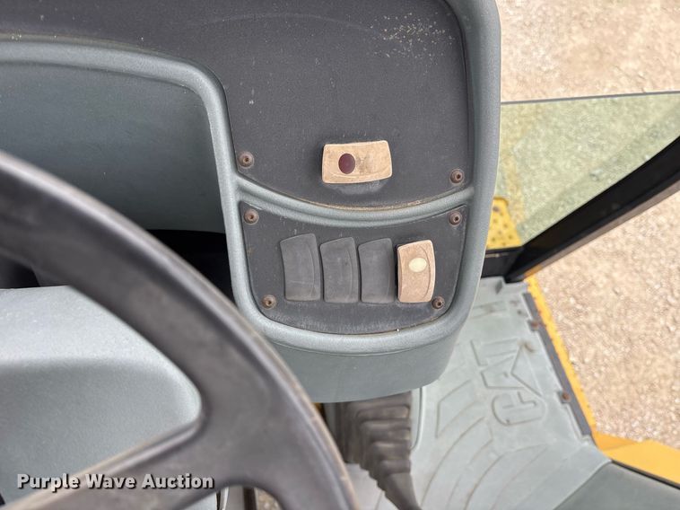 image for item EY9953 2005 Caterpillar 416D backhoe