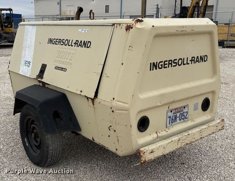 image for item EY9954 1993 Ingersoll Rand P185CWJD air compressor