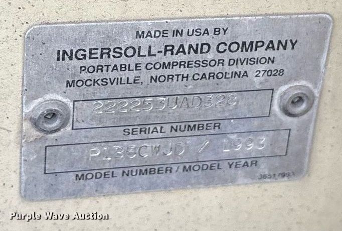image for item EY9954 1993 Ingersoll Rand P185CWJD air compressor