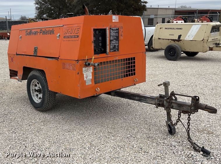 image for item EY9956 2000 Sullivan D018506JDB air compressor