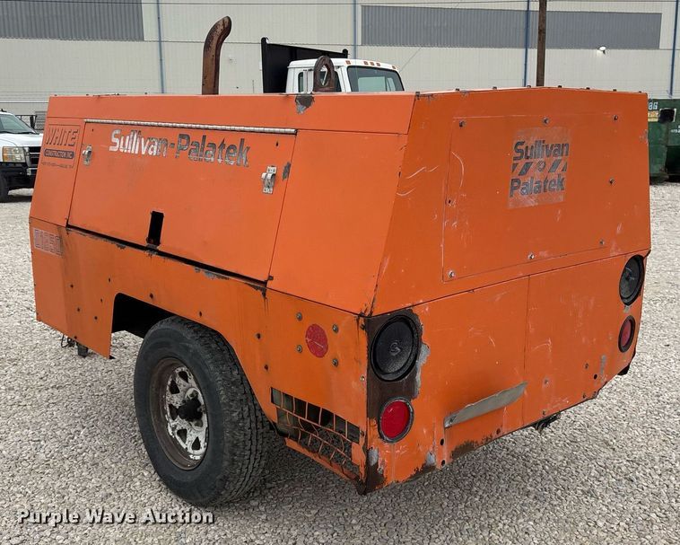 image for item EY9956 2000 Sullivan D018506JDB air compressor