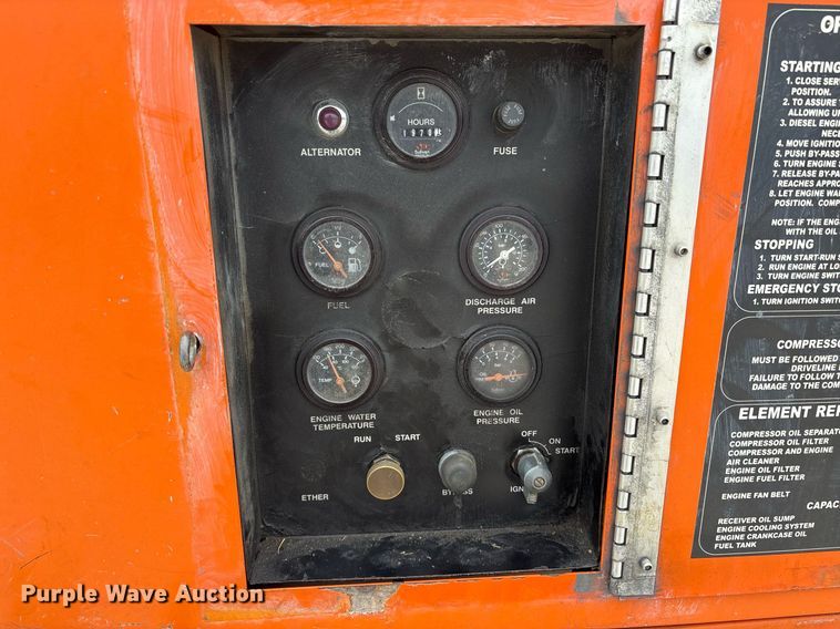 image for item EY9956 2000 Sullivan D018506JDB air compressor