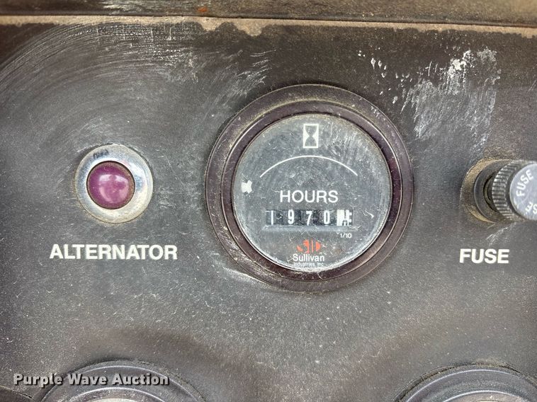 image for item EY9956 2000 Sullivan D018506JDB air compressor